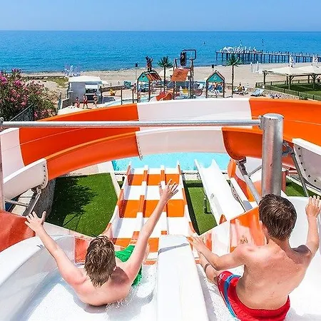 Hotel Family Life Pascha Bay Konaklı